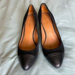 Brooks Brothers black suede and leather captoe pump